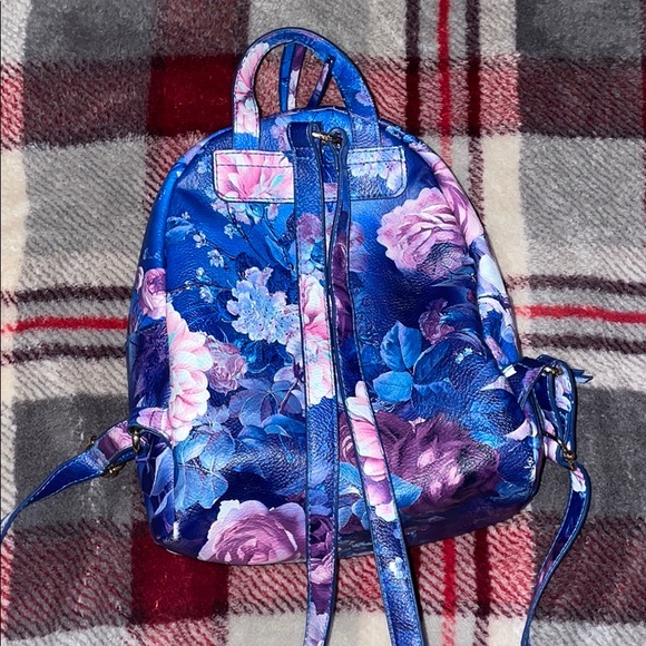 Mini floral backpack - Picture 2 of 4